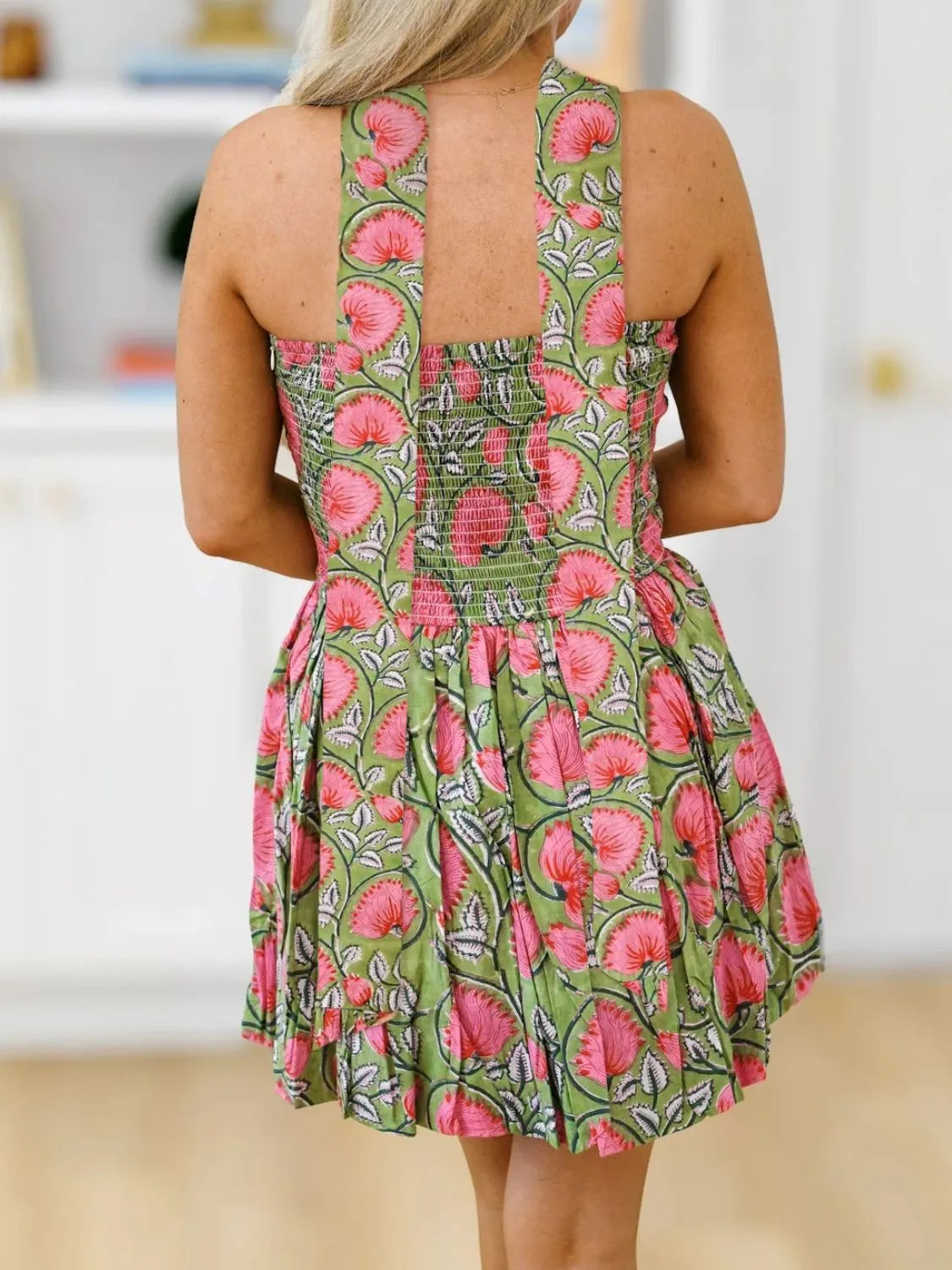 Dames zomerjurk met halternek en bloemenprint mini