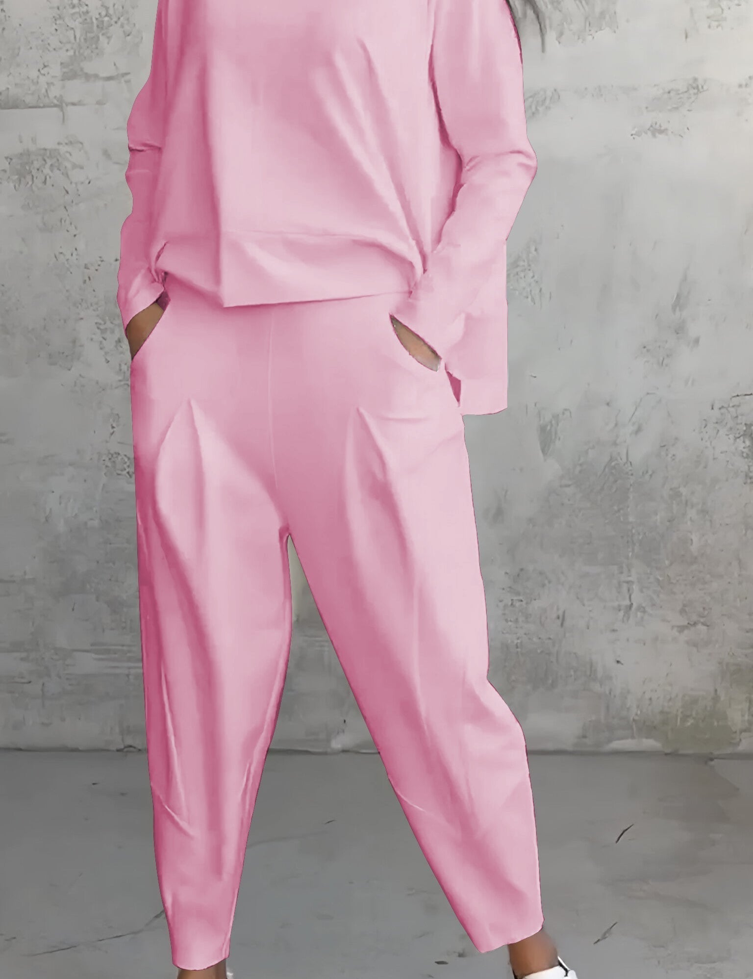 Tweedelige Dames Set Ruime Pasvorm | Oversized Top Boothals en Joggingbroek