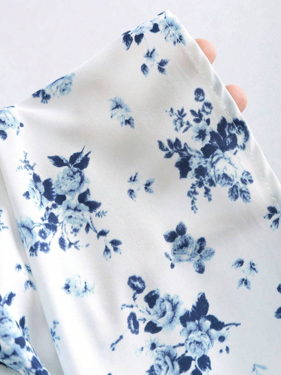 Dames mini zomerjurk mouwloos met stippen en V-hals