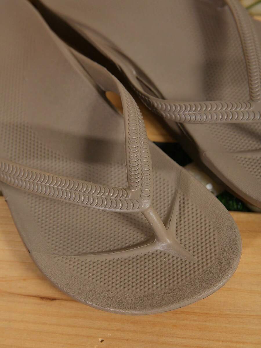 Dames slippers voor de zomer met extra dikke zool