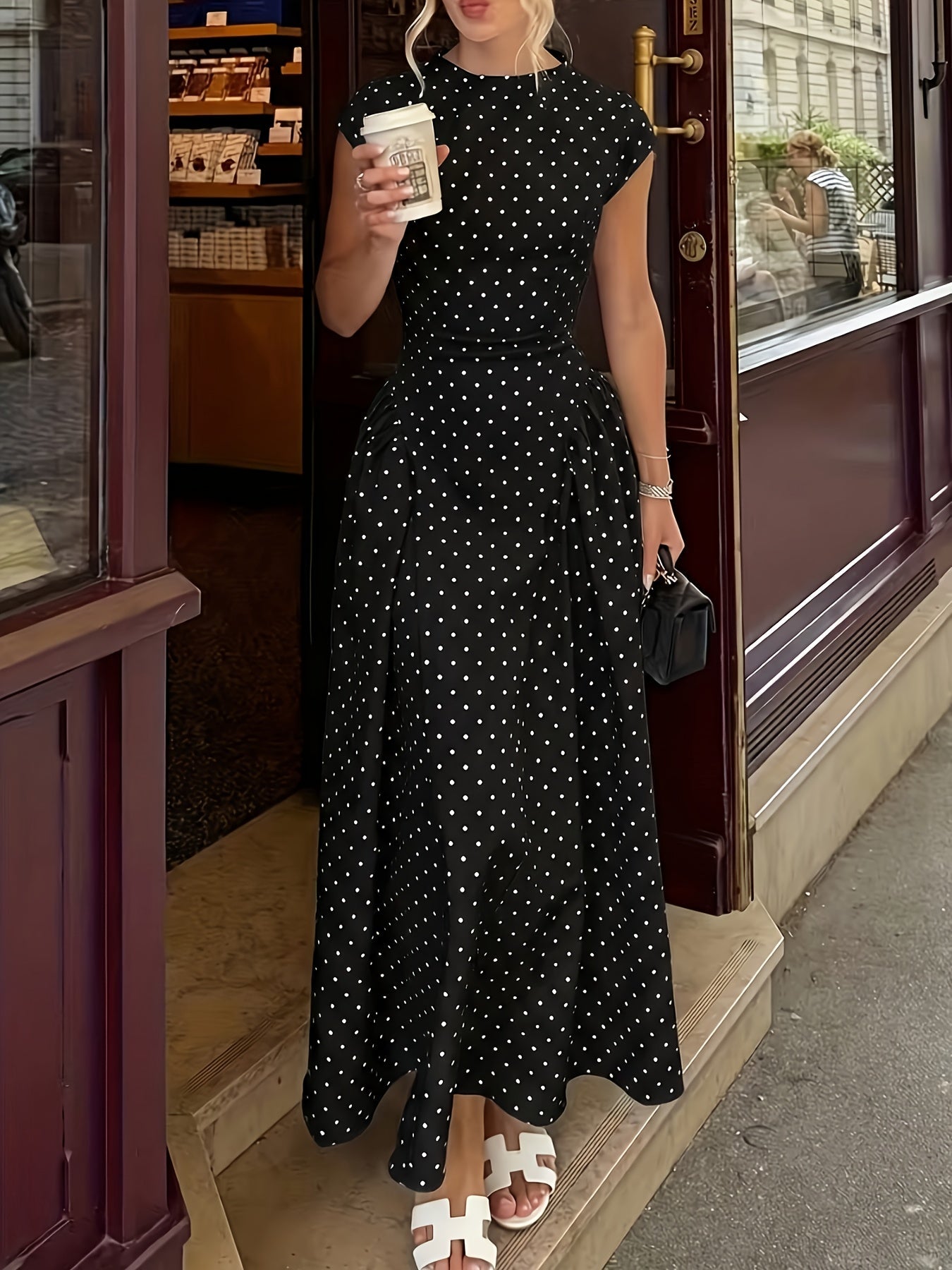 Dames zomerjurk maxi met stippenprint en ronde hals