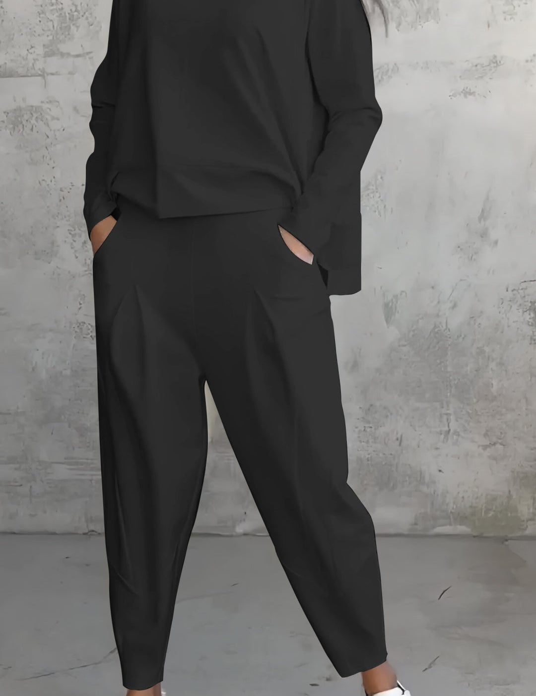 Tweedelige Dames Set Ruime Pasvorm | Oversized Top Boothals en Joggingbroek