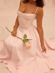 Dames zomerjurk midi met sweetheart halslijn en bandjes
