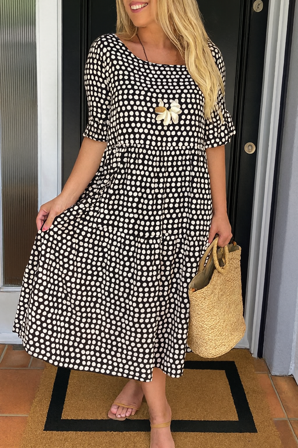 Dames zomerjurk midi met korte mouwen en ronde hals
