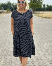 Dames zomerjurk met ronde hals en print A-lijn