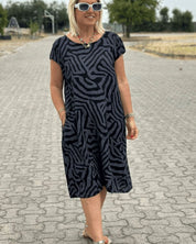 Dames zomerjurk met ronde hals en print A-lijn