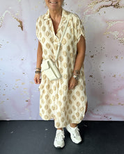 Women's midi shirt dress summer - Polka dots and short sleeves