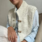 Dames gilet met hoge hals | Mouwloos gebreid wintervest