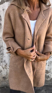 Dames Kort Vest met V-Hals | Fijn Gebreid Cardigan met Knoopsluiting