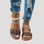 Dames sandalen met leopardprint en kruisbandjes