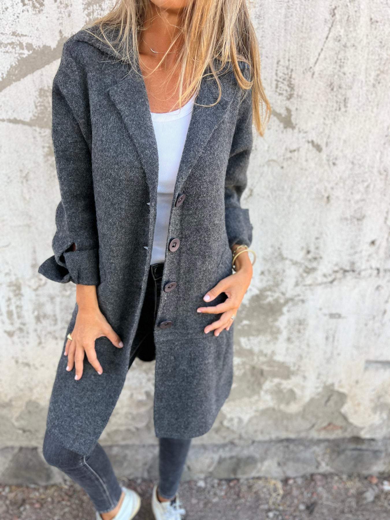 Dames Kort Vest met V-Hals | Fijn Gebreid Cardigan met Knoopsluiting