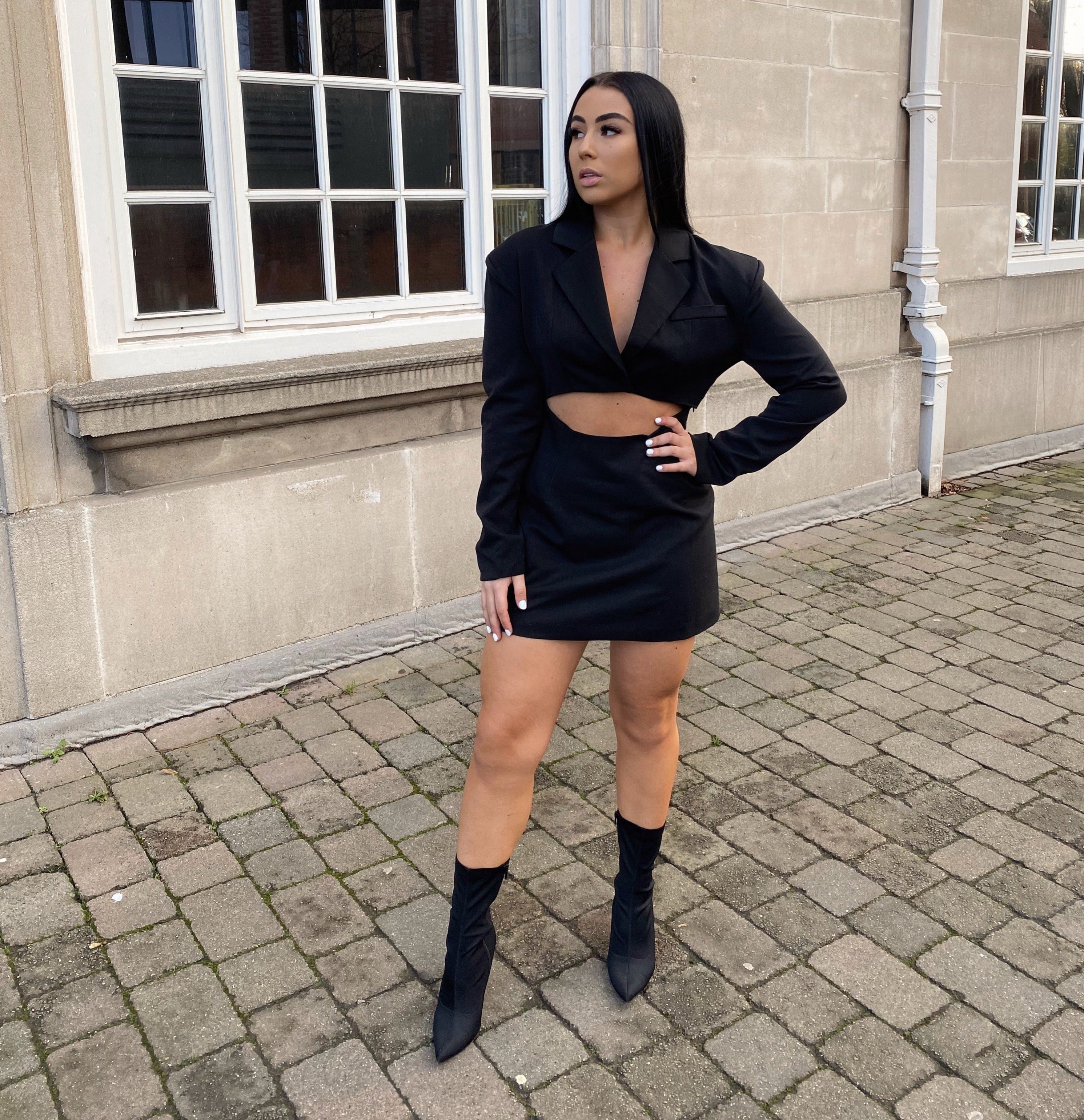 Dames blazer jurk met cut-out - Cropped blazer en mini rok look