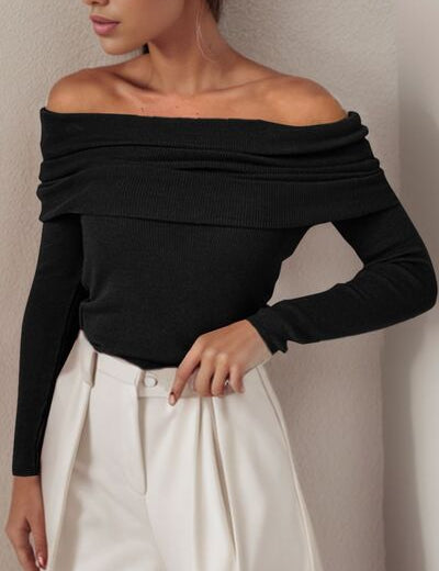Women's off-shoulder sweater with long sleeves basic fit