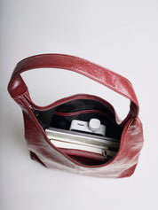 Grote Dames Schoudertas Glanzende Afwerking | Ruime Leren Look Tas met Pouch