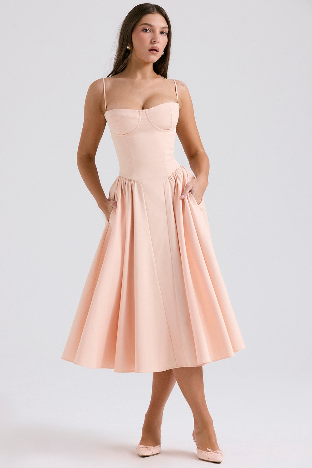 Dames zomerjurk met corset en verstelbare bandjes midi