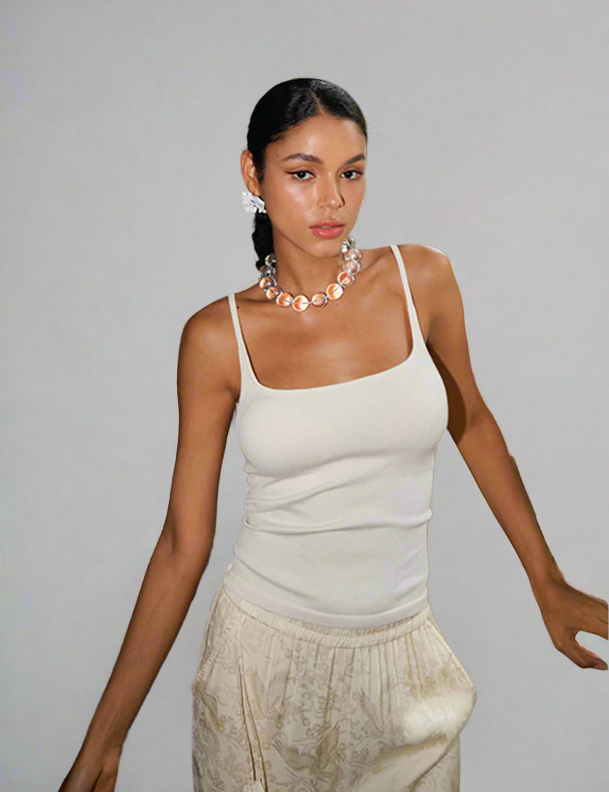 Dames cami top | Slim fit basic met spaghettibandjes