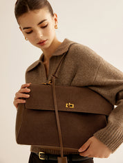 Dames handtas met flap | Schoudertas met gesp sluiting
