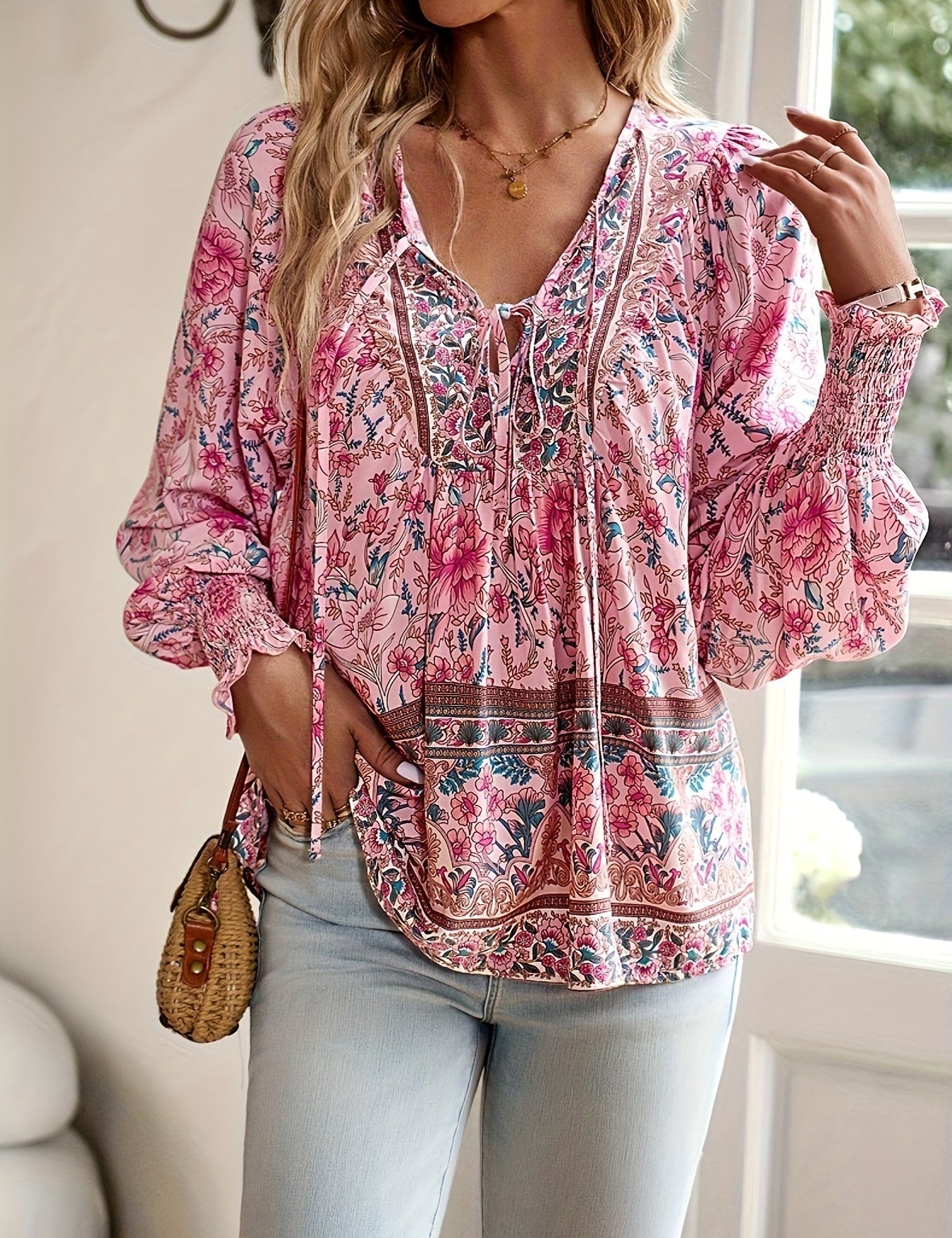 Bloemenstrik-Voor-Shirt-Lantaarnmouwen-Ontwerp-Relaxed-Fit-3_4d9f3a68.jpg
