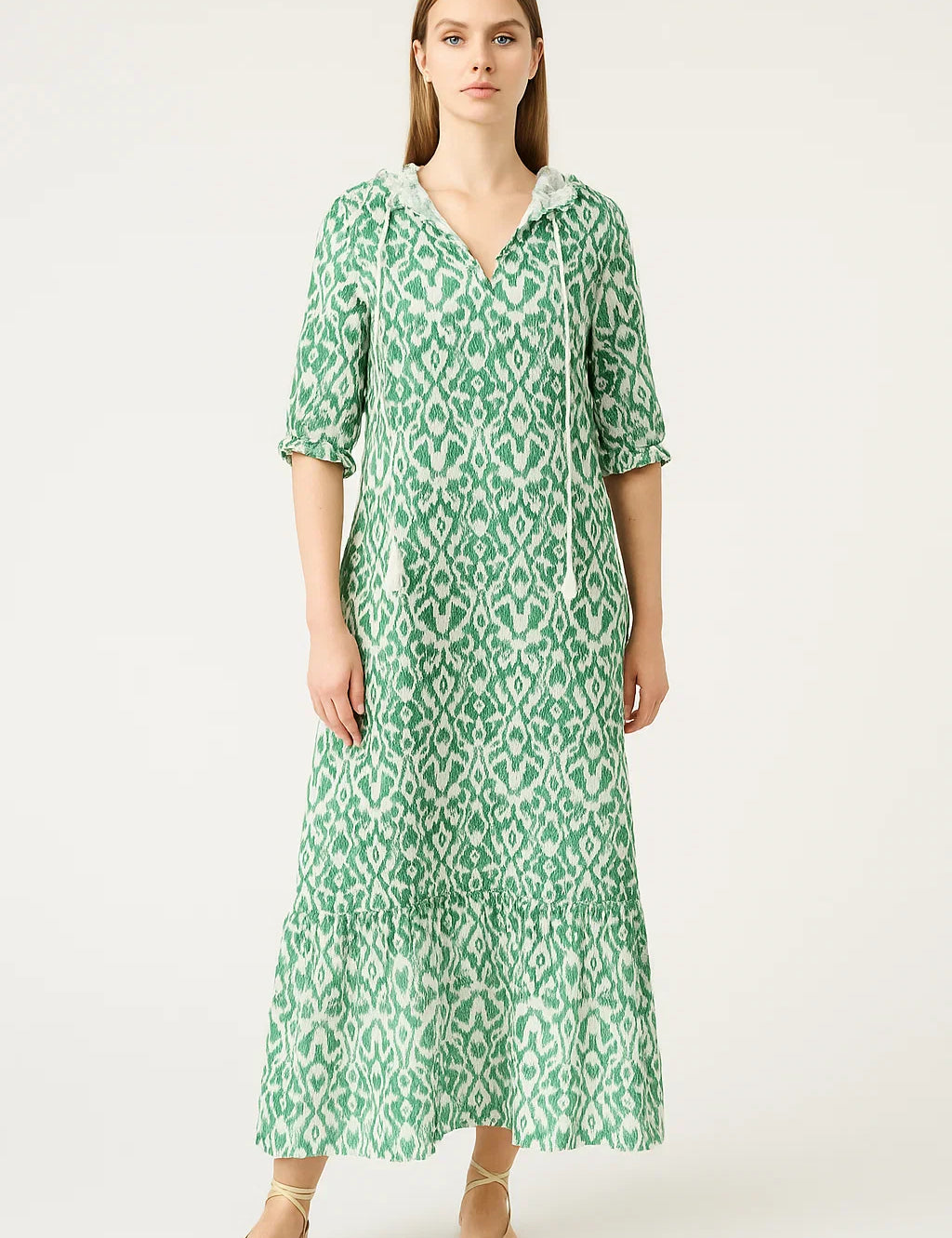 Boho-Maxi-jurk-Luchtig-Ontwerp-met-Etnische-Print-Lichtgewicht-Stof.webp