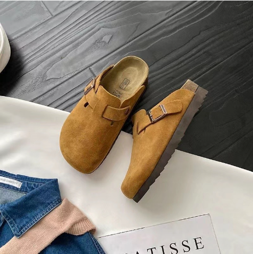 Dames instappers | Comfortabele suède look clogs met gesp