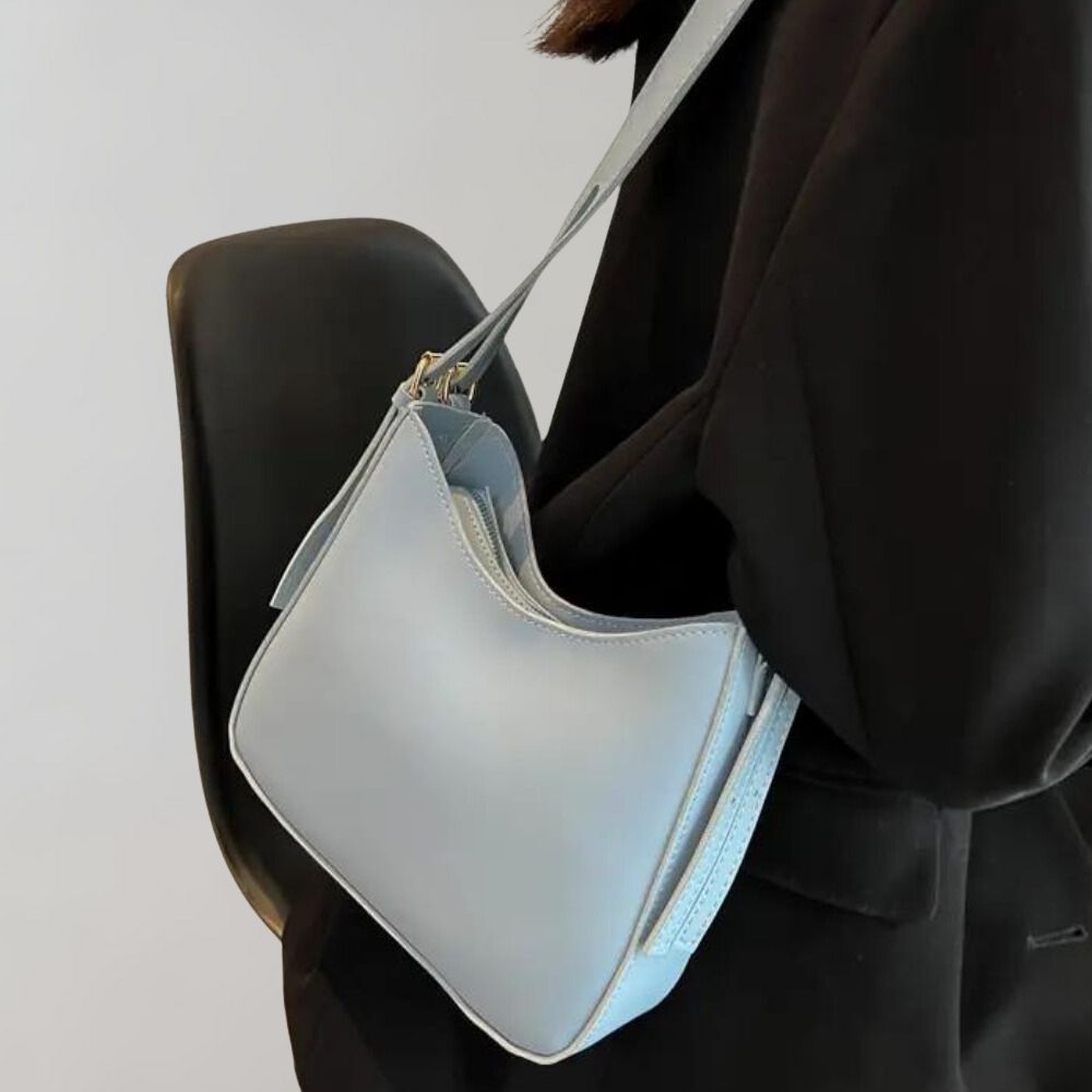 C1858-Reija-blue2.jpg