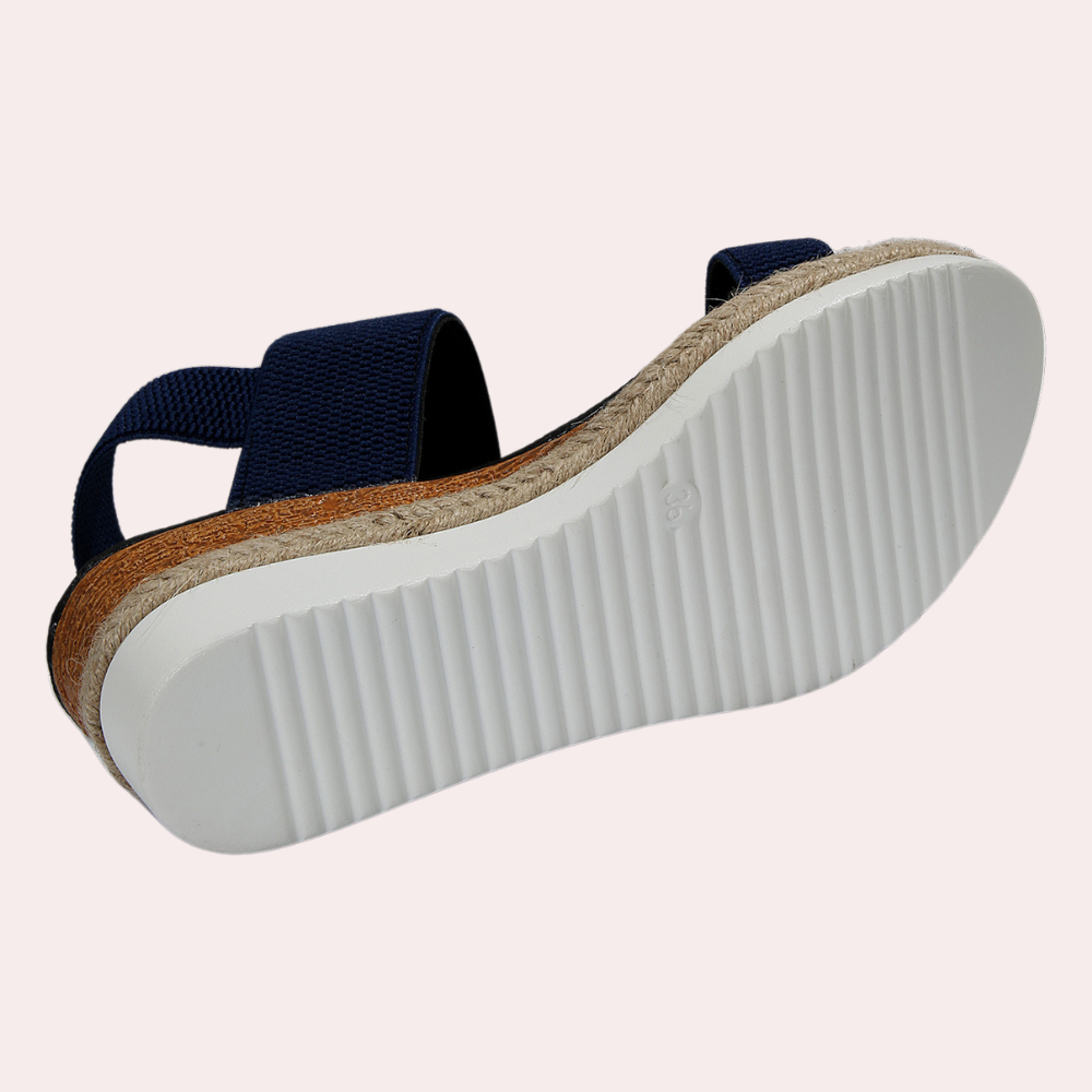 Dames sandalen voor zomer - Hoge zool en sierlijke bandjes