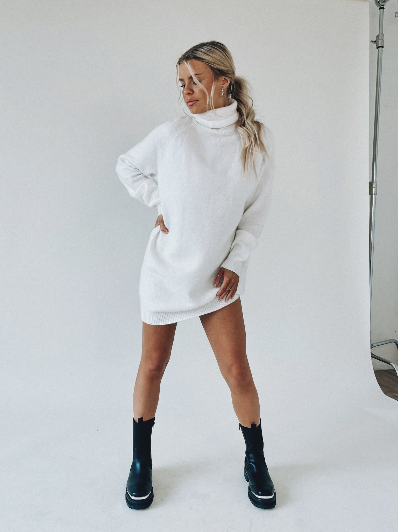 Oversized dames sweater dress | Knitwear mini-jurk met turtleneck