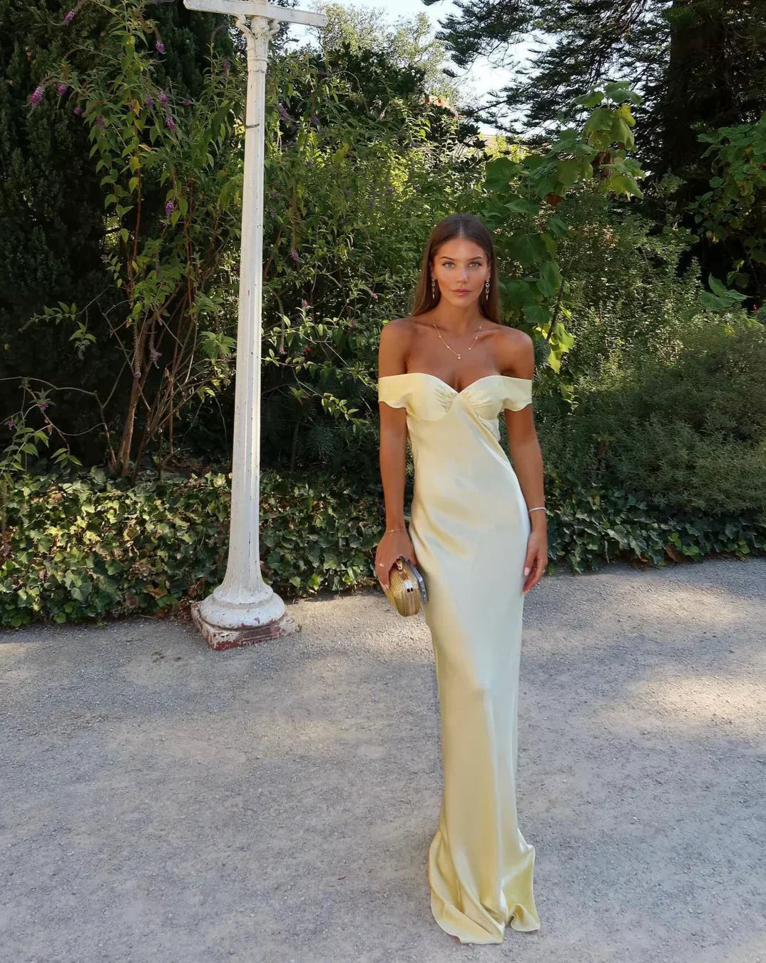 Dames feestjurk maxi satijn strapless met open rug