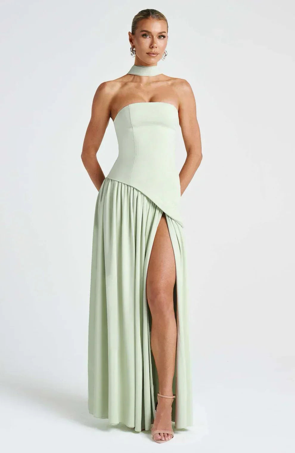 Dames avondjurk strapless met asymmetrische taille