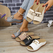 Dames sandalen met gespband - Lente en zomer