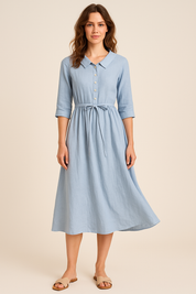 Dames zomerjurk blauw of wit - Ronde hals en rechte snit