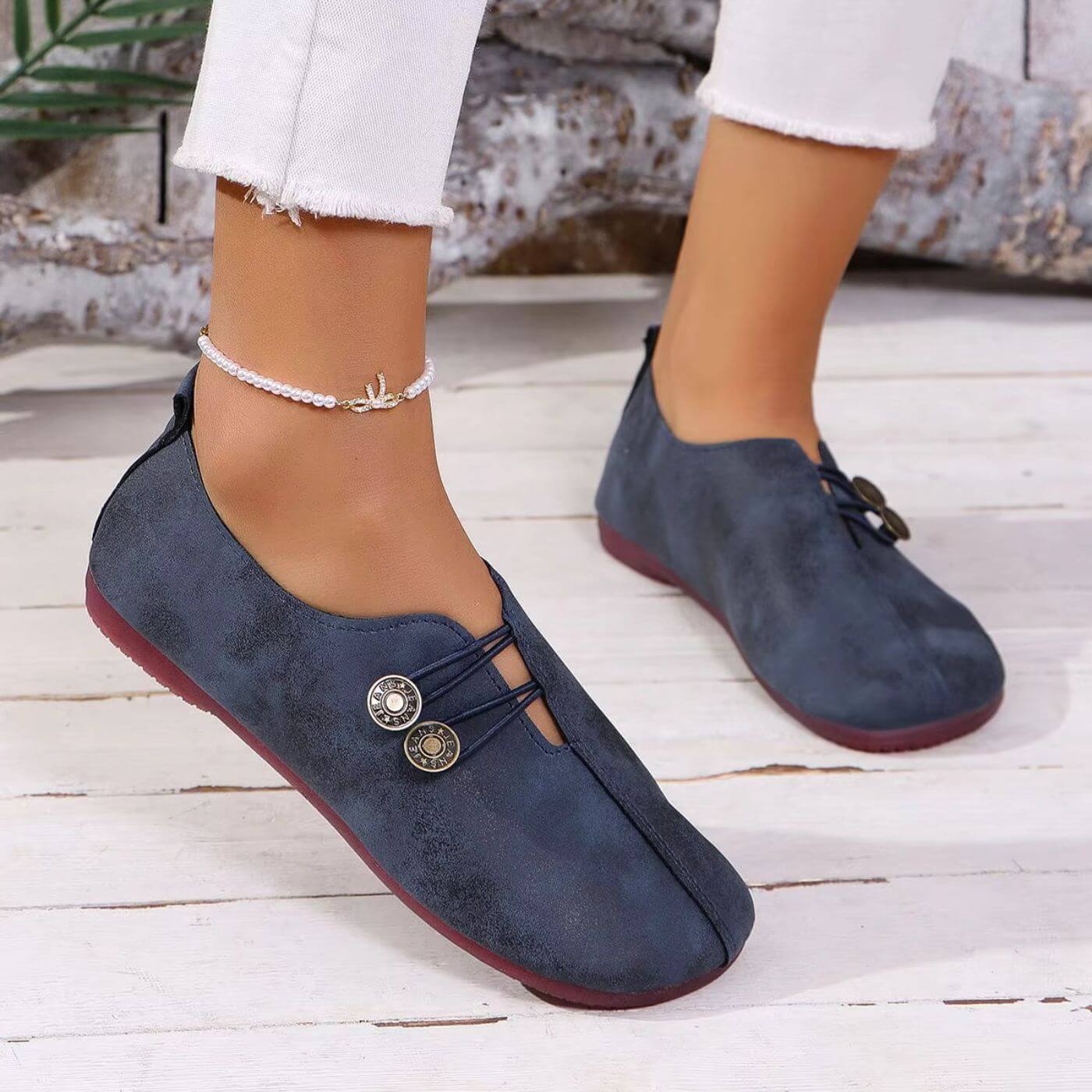 Dames Instapschoen Flexibele Zool | Platte Schoenen met Decoratieve Knoopjes