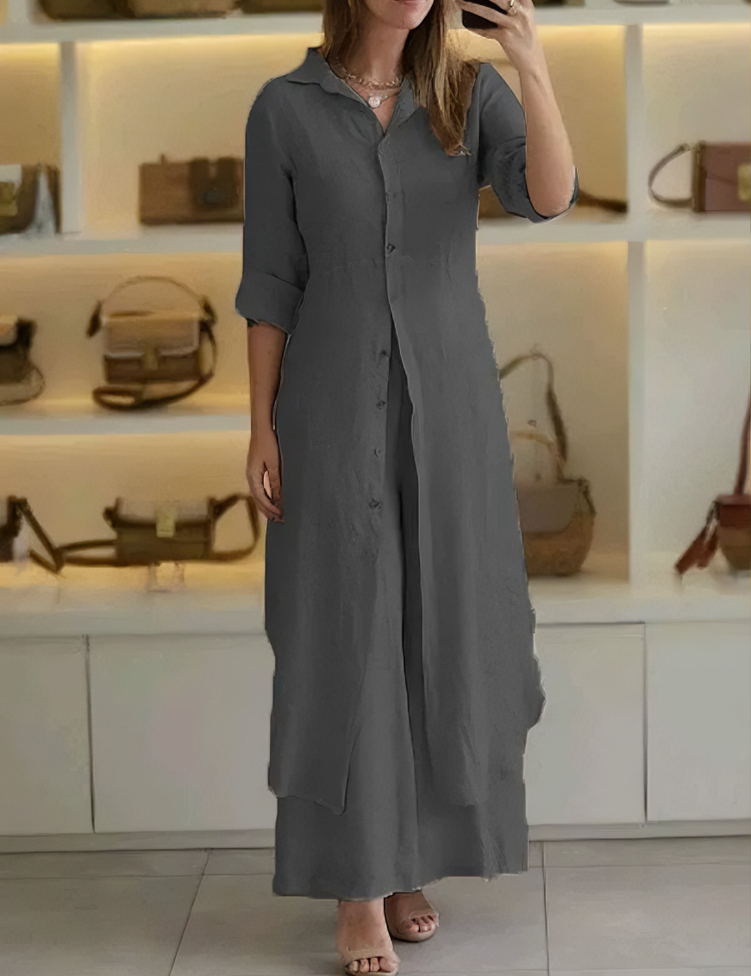Women's two-piece set with wide pants and fitted top
