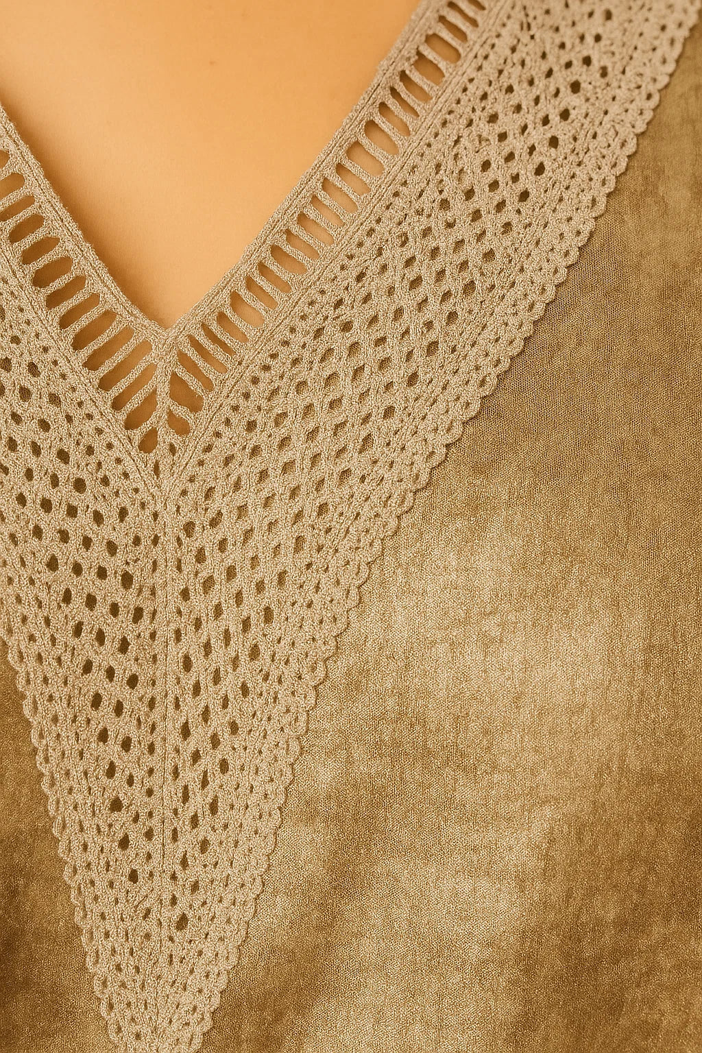 Women's gold blouse with V-neck and foil print short sleeves