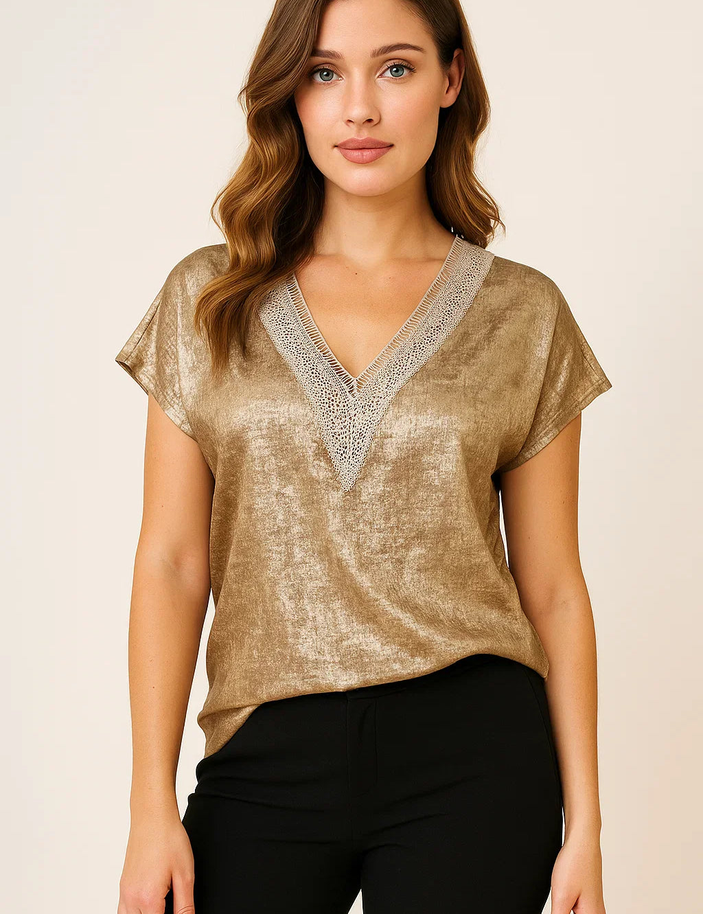 V-Hals-Korte-Mouwen-Blouse-Foliedruk-Casual-Ontwerp.webp