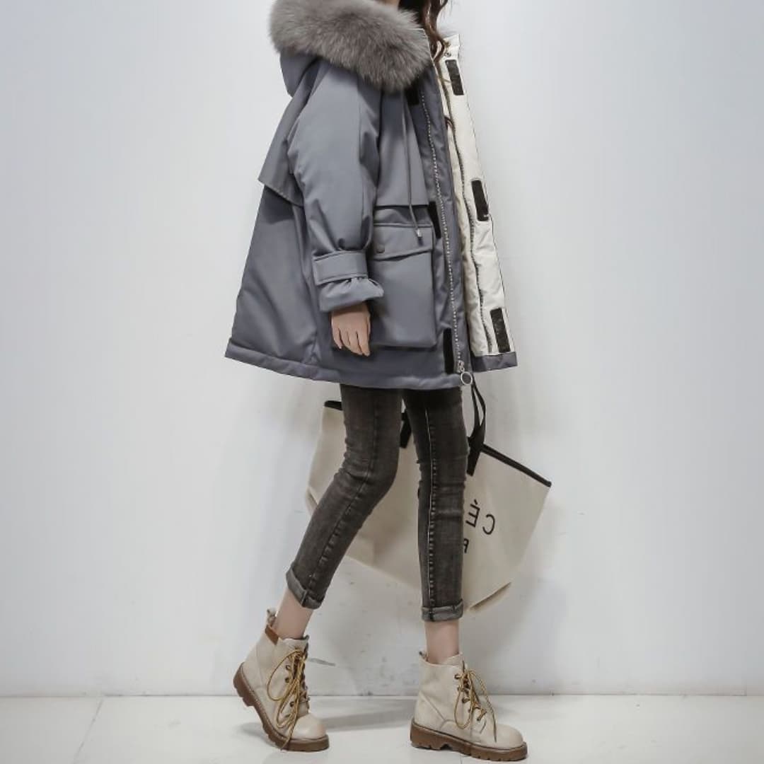 Dames Parka met Capuchon en Bontkraag | Winterjas met Getailleerde Pasvorm