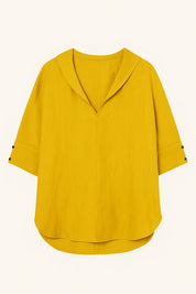 Ladies loose shirt with collar and three-quarter sleeves