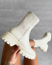 Witte dames enkellaarzen met gebreide Schacht | Sock Boots Winter
