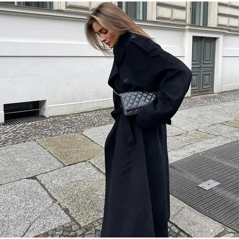 Dames maxi trenchcoat | Lange zwarte mantel met warme wollen look