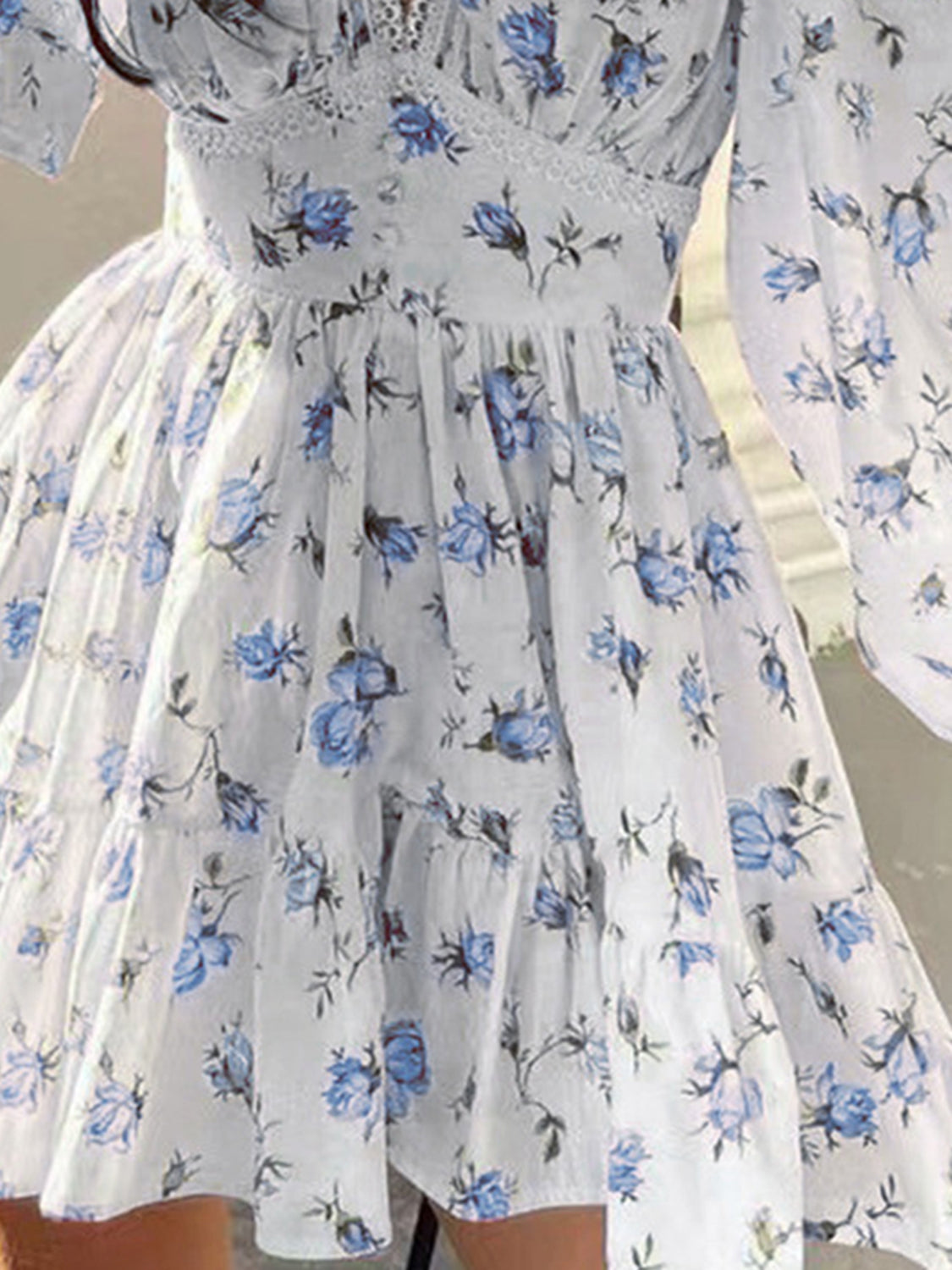 Women's summer dress V-neck with floral print