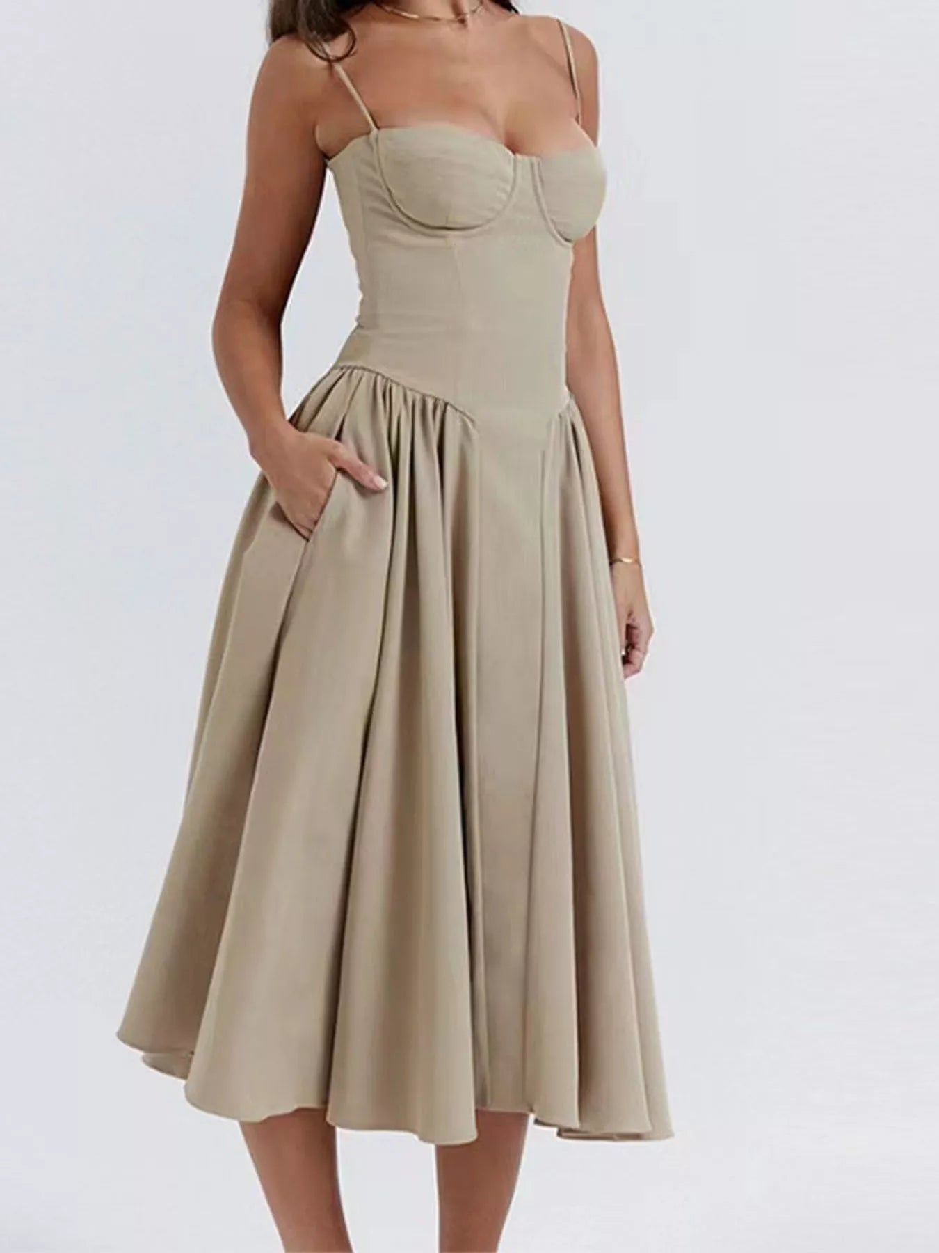 Dames zomerjurk midi met sweetheart halslijn en bandjes