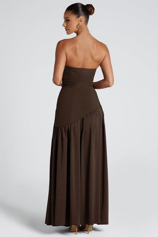 Dames avondjurk strapless met asymmetrische taille