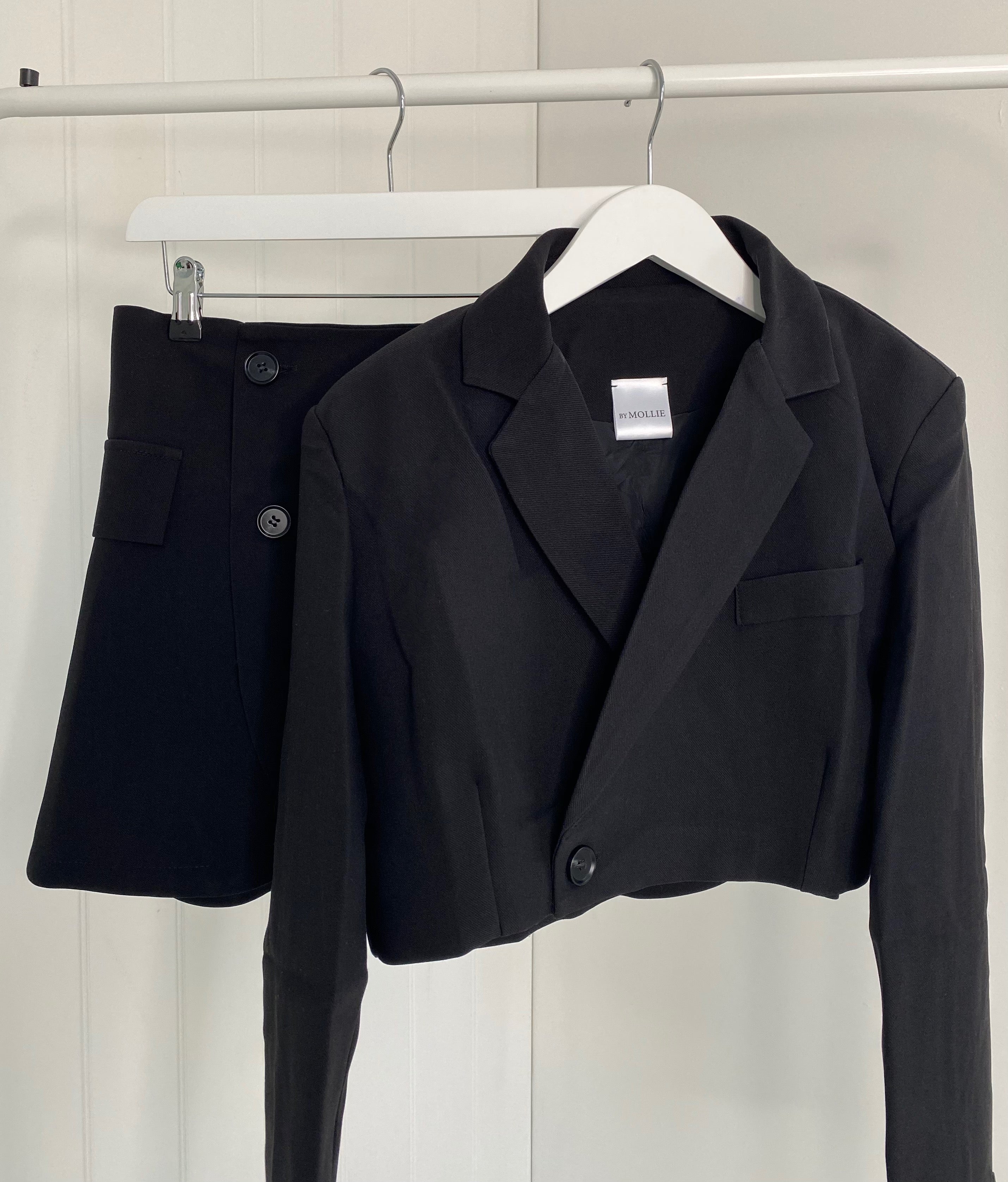 Zakelijke dames set kantoor - Cropped blazer en mini rok zwart voor de zomer