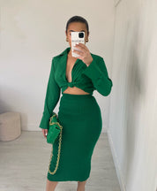 Dames crop top met knoop detail groen