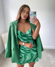 Kort zomerjurkje dames satijn - Kruisbandjes met open rug en groene print