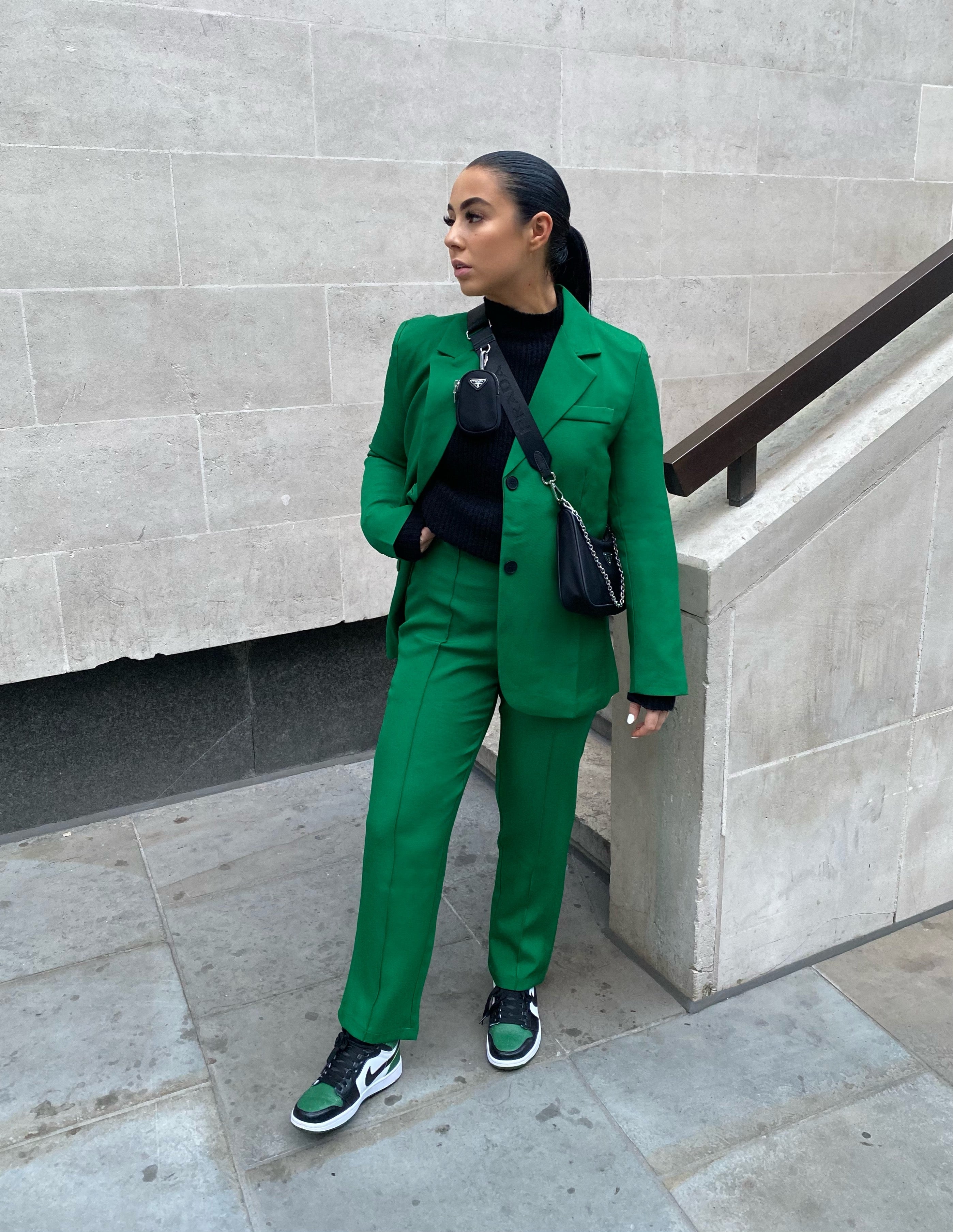 Dames donkergroene blazer en broek set met schoudervulling