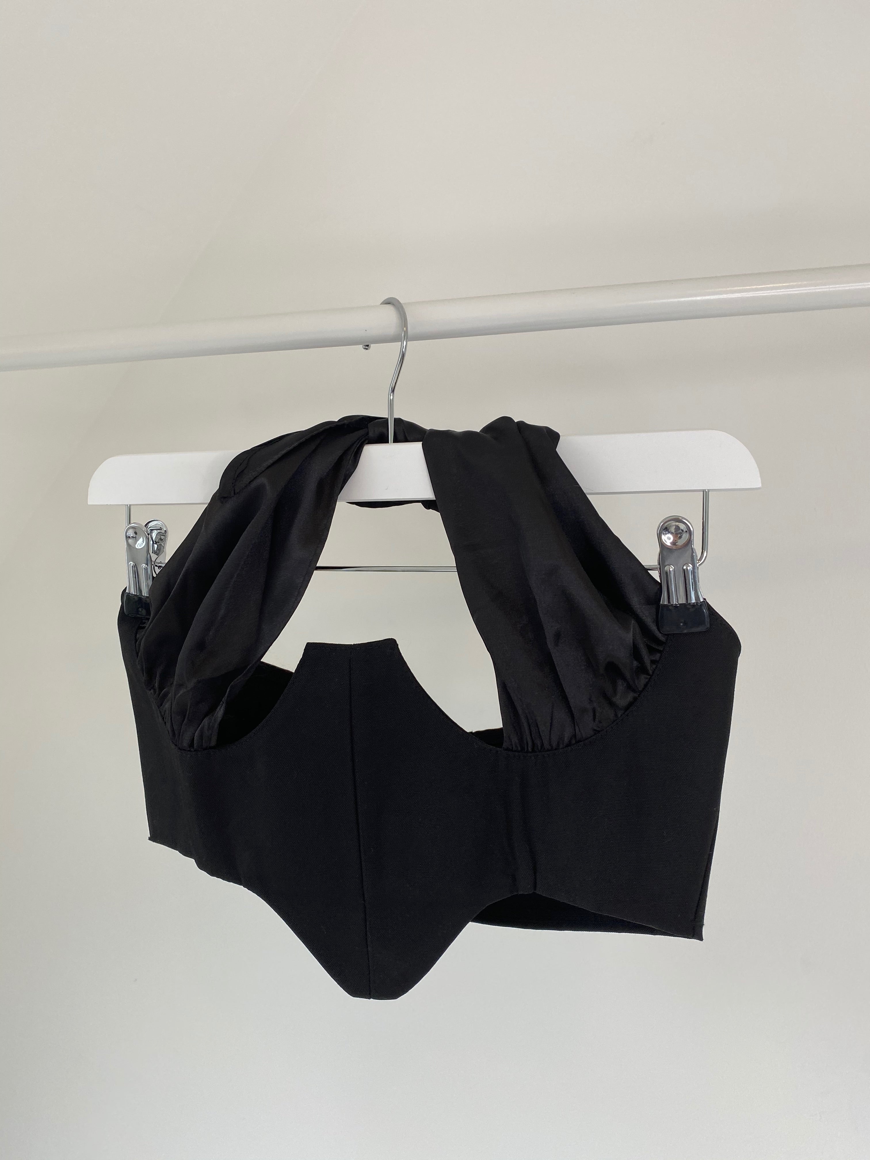 Dames halter corset top van satijn - Feestelijk