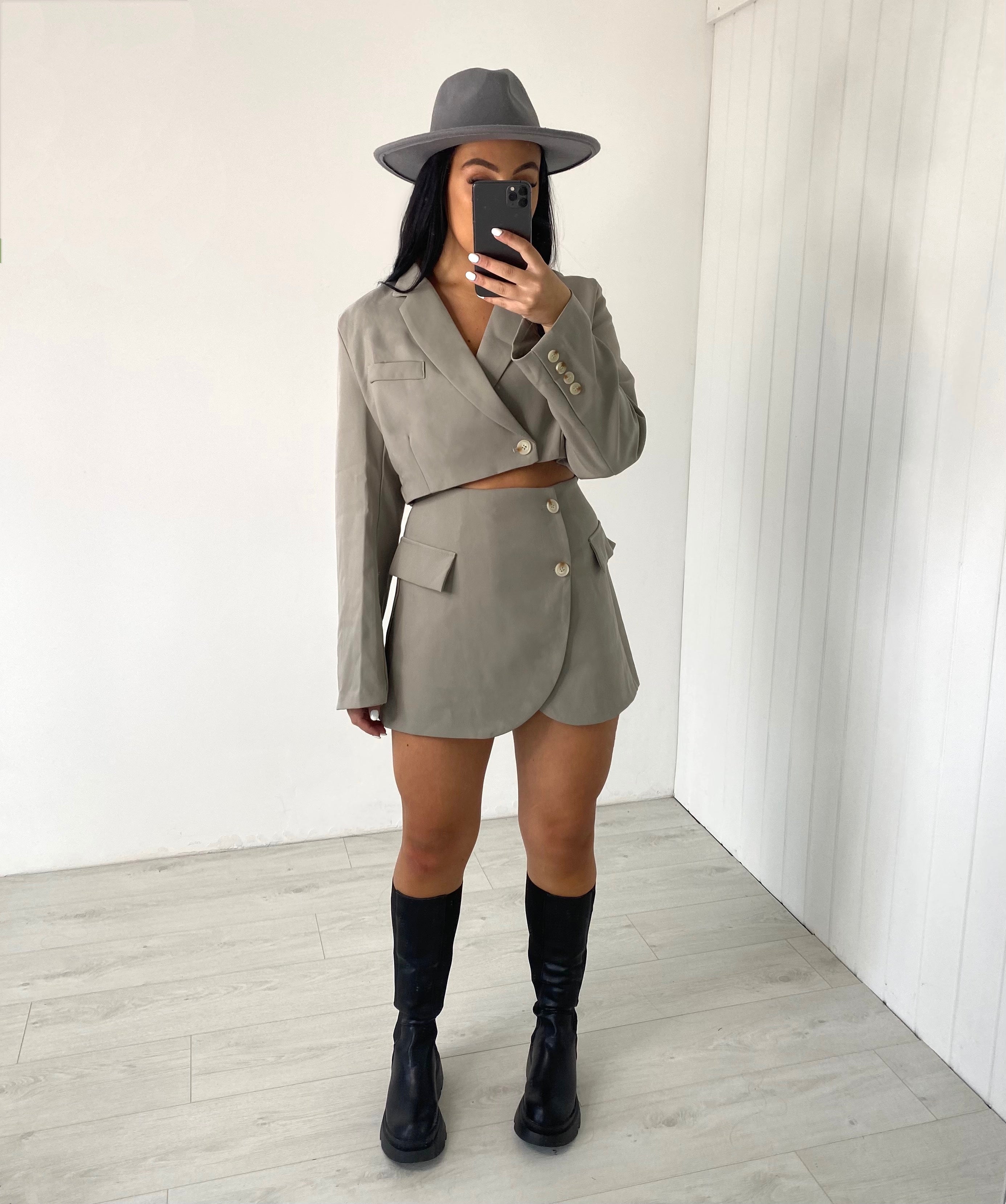 Dames tweedelig pak met blazer en minirok - Zomer set