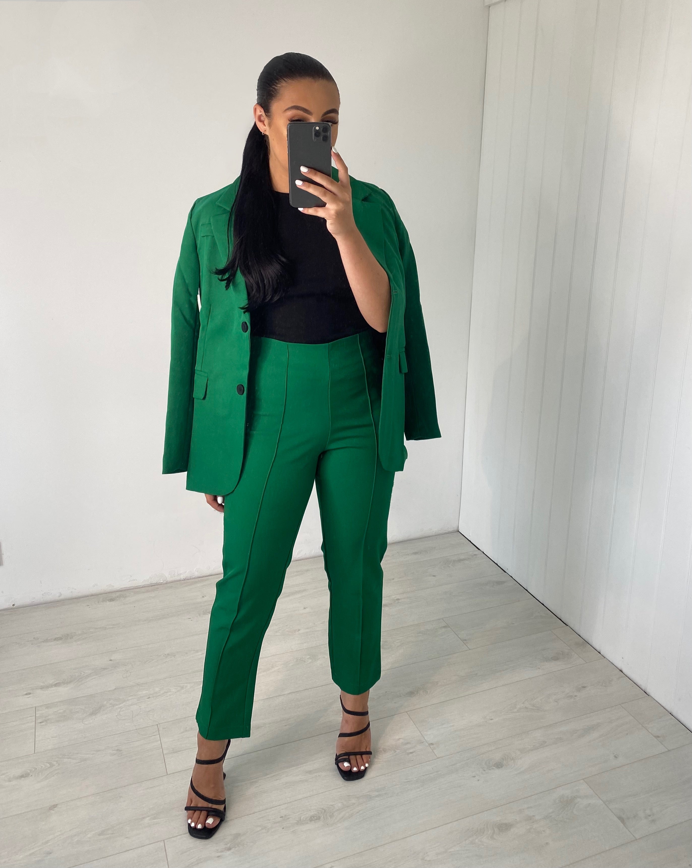 Dames donkergroene blazer en broek set met schoudervulling
