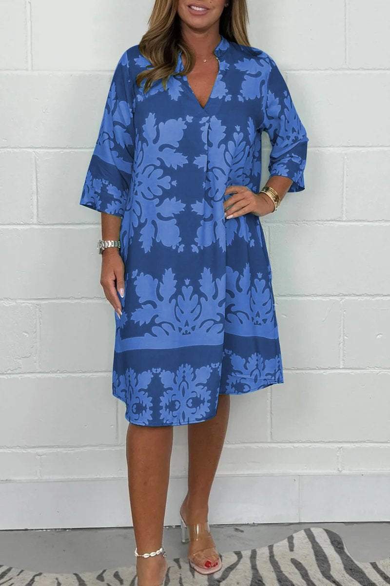 Dames zomerjurk met print - V-hals en lange mouwen